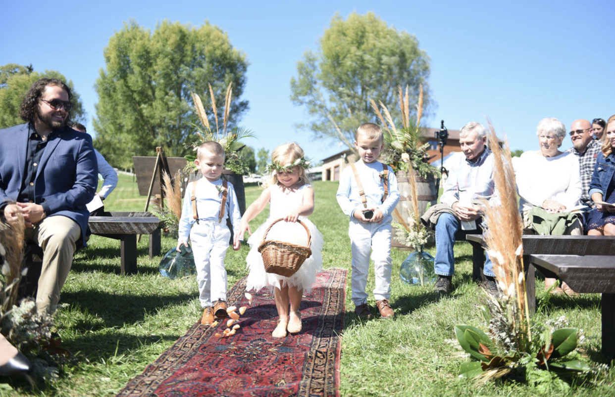 A wedding at 100 Springs Farm